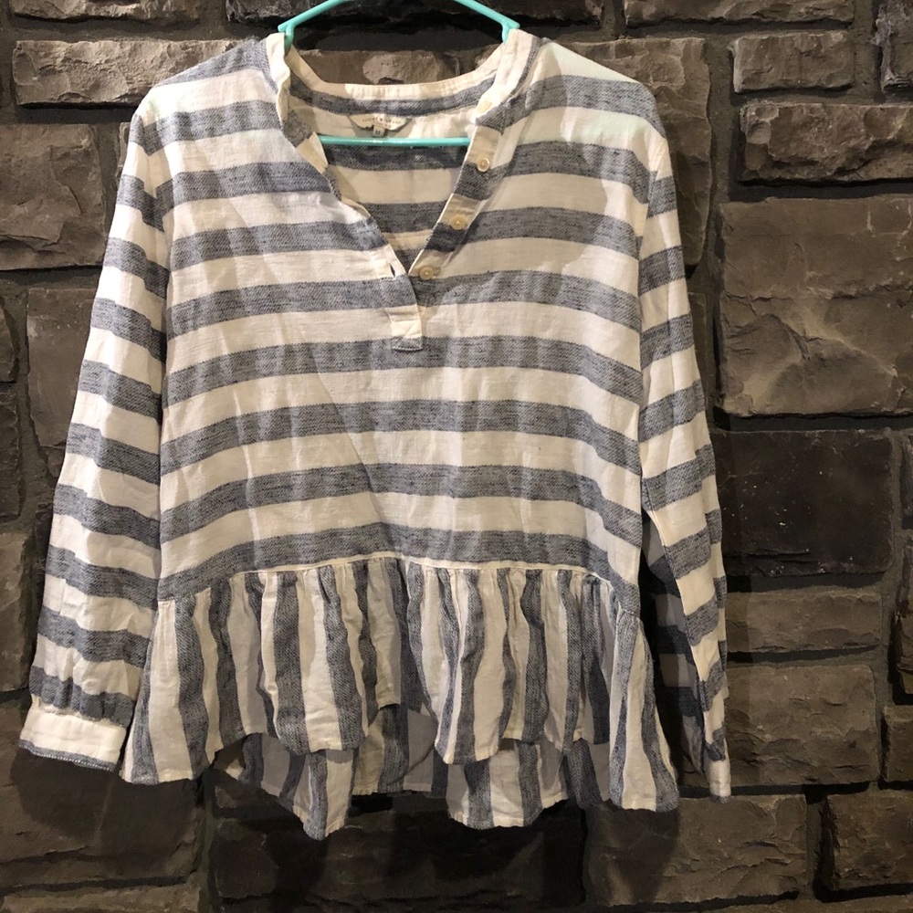Lucky Brand top